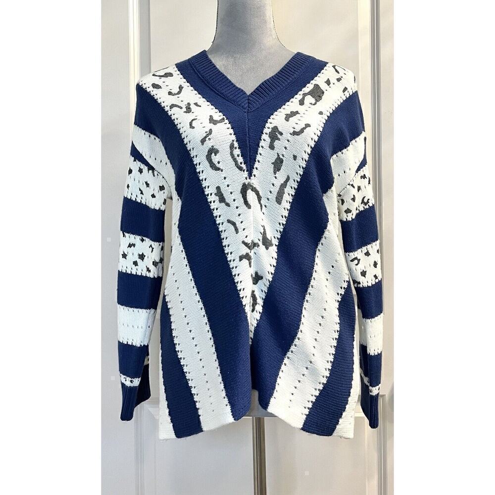 Women's Pullover Popover Chevron Sweater V Neck Leopard Print Blue Sz M - Picture 2 of 9